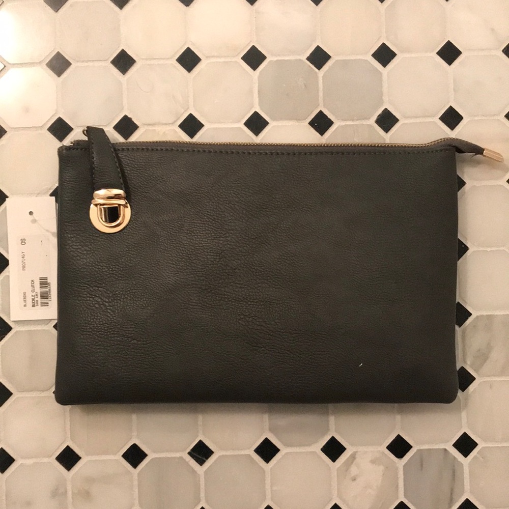 Buckle Clutch